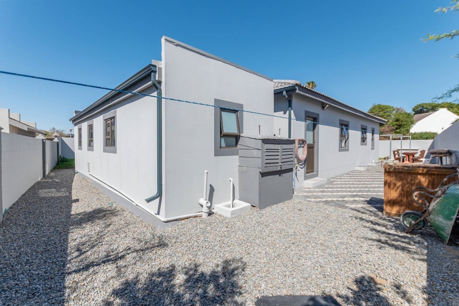 4 Bedroom Property for Sale in Country Club Western Cape